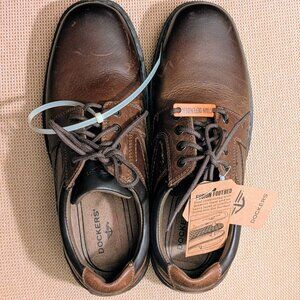 Men’s Dockers Lace-Up Leather Shoes Size 7 Brown New with tag